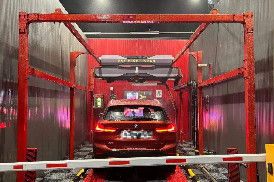 A 24 Hour Self Service Car Wash That Works Around You