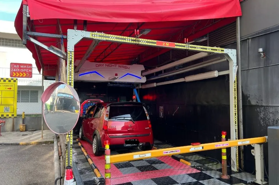 Car Wash Nearby, Fast, Contactless, Open All Hours